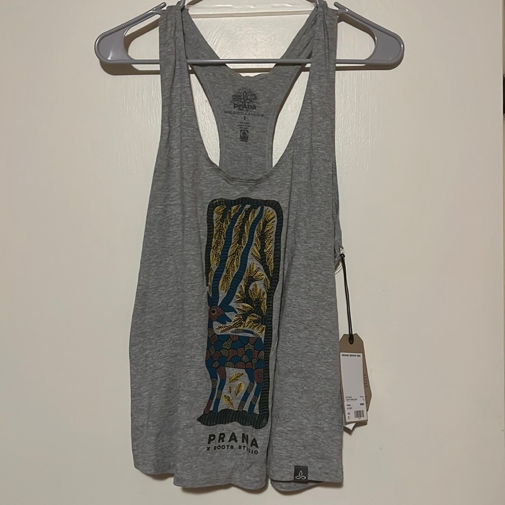 Nwt Prana heather grey wildlife organic graphic tank size small